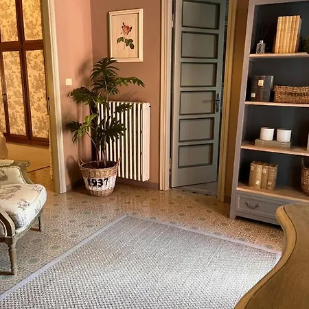 Bed & Breakfast House And Garden 3*