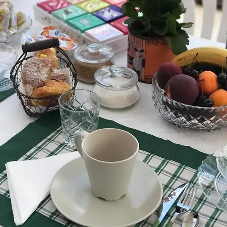 House And Garden Bed & Breakfast Montichiari