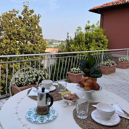 House And Garden Bed & Breakfast Montichiari